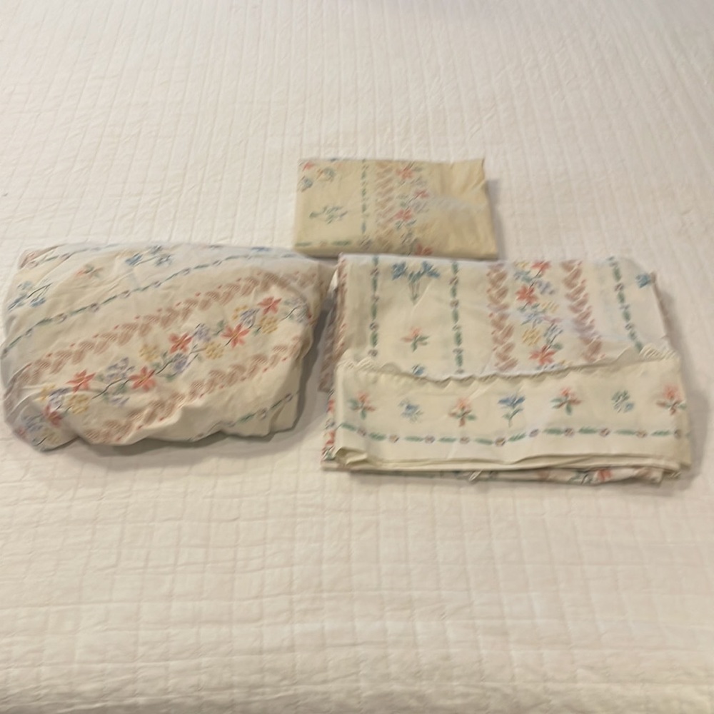 VTG Springmaid twin top bottom sheet floral cotton wondercale no iron pillowcase